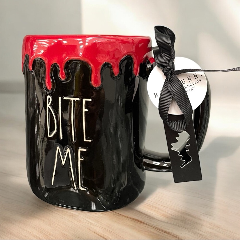 BNWT “Bite‎ Me” by Rae Dunn - Picture 2 of 3